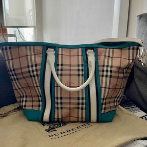 Burberry vintage bag